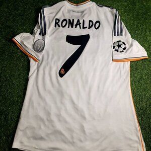 Cristiano Ronaldo Real Madrid UEFA FINAL 2013 2014 Soccer Jersey L SKU# G81157